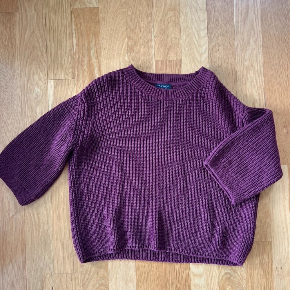 Topshop burgundy sweater with 3/4 length sleeves, size 4